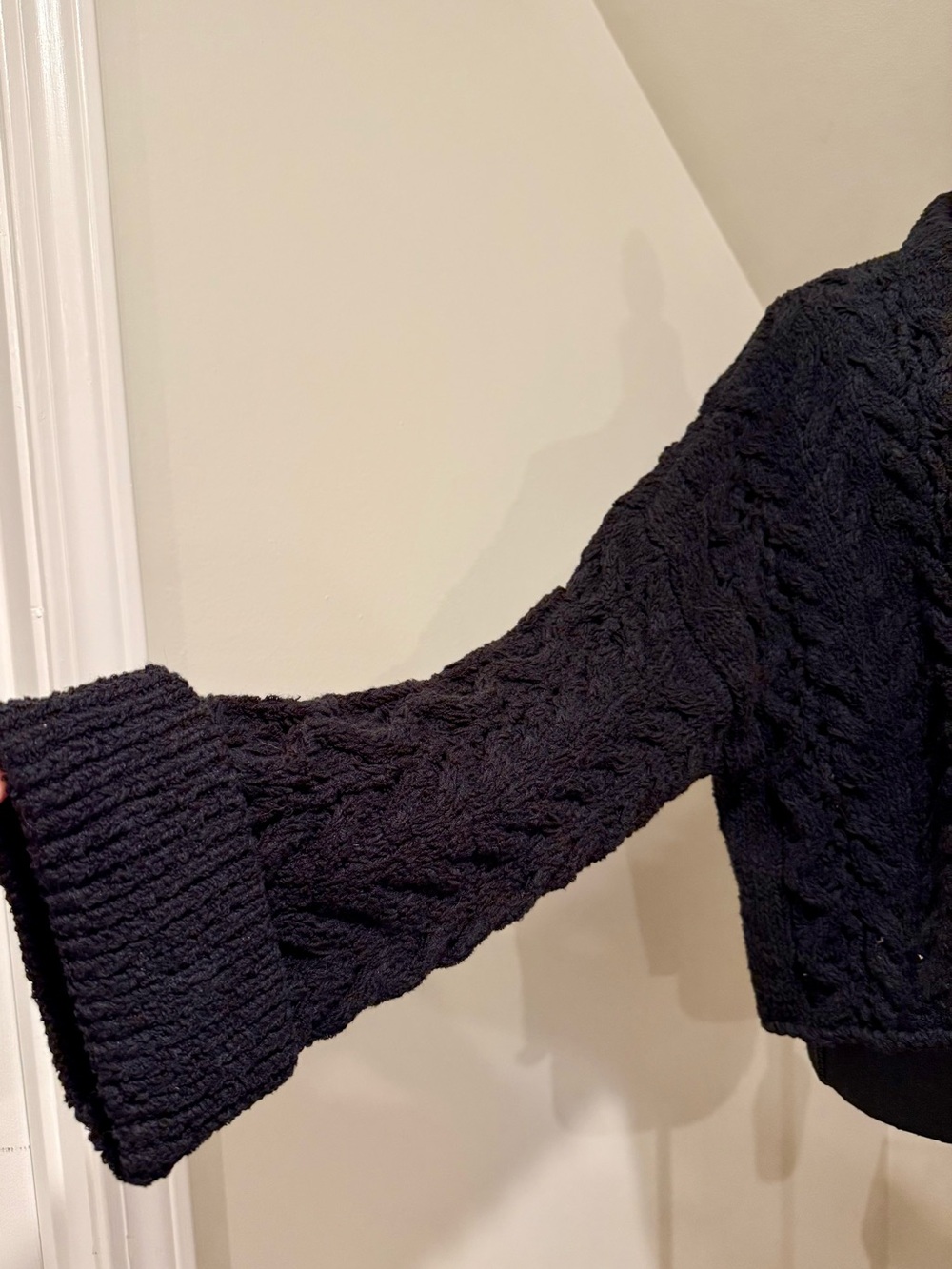 Free People Polly Cable-Knit Sweater in Black small NWOT Ptp 22” L 17” - Picture 4 of 5